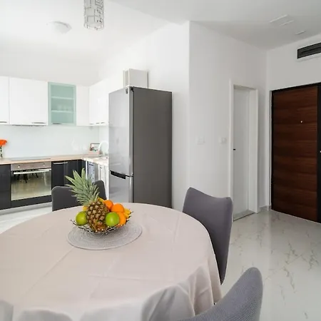 Yellow Old Town In Center- Brand New Apartment *